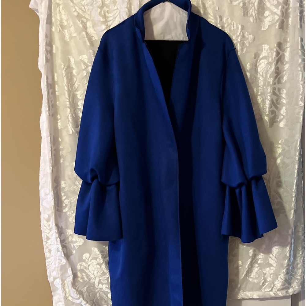 Beautiful royal blue suede knee length coat 😍